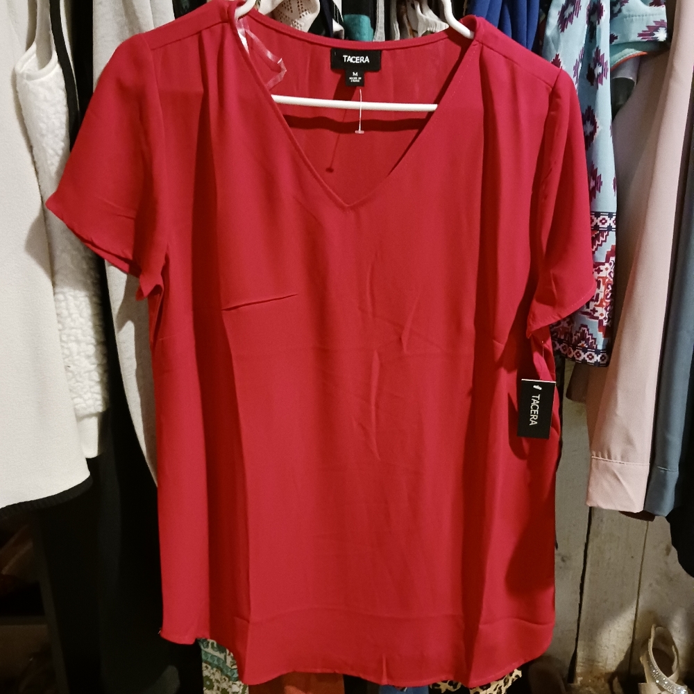 Tacera NWT red loose fitted blouse